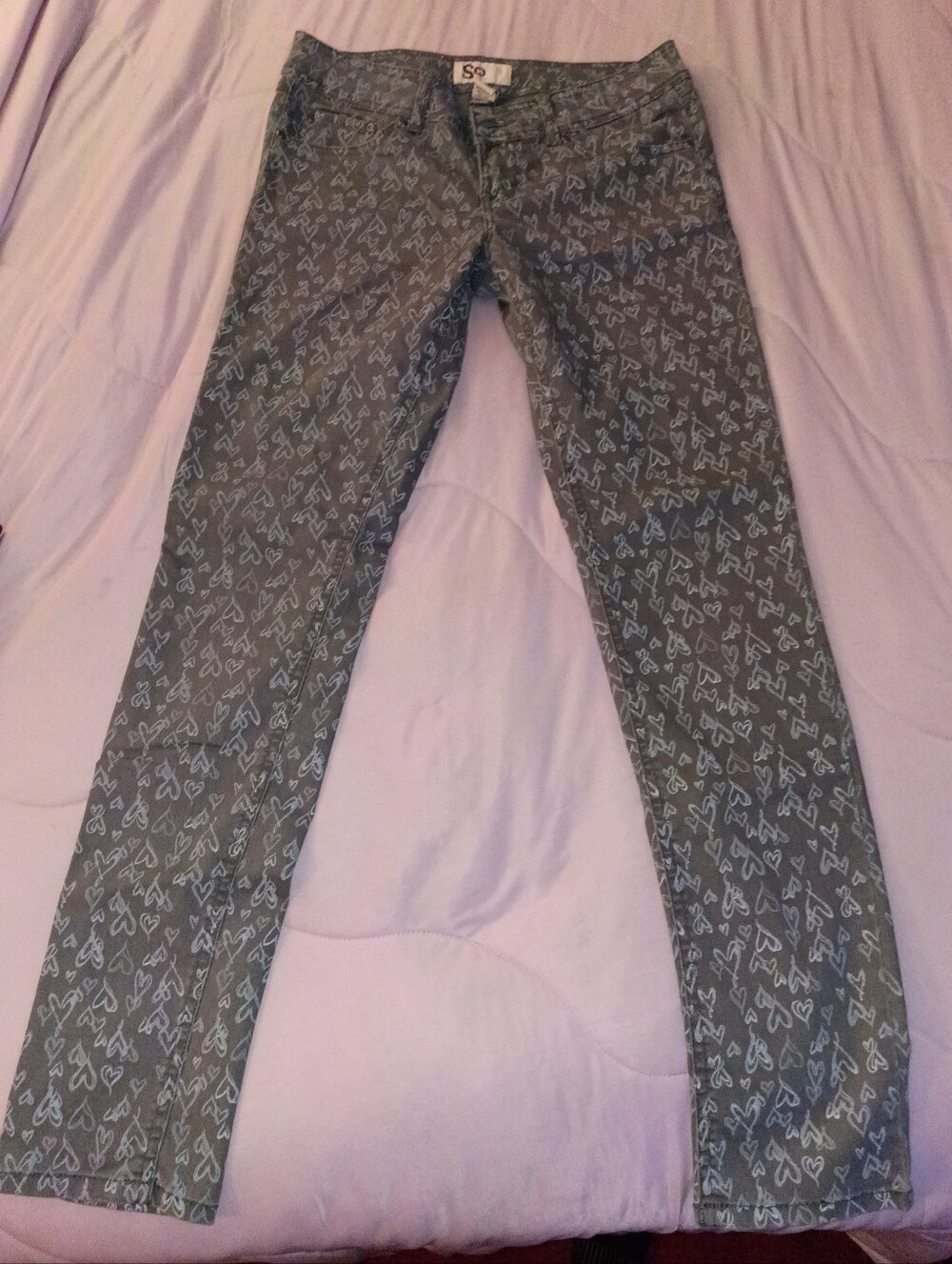 So Grey Lightweight Pants With Pattern Of Hearts